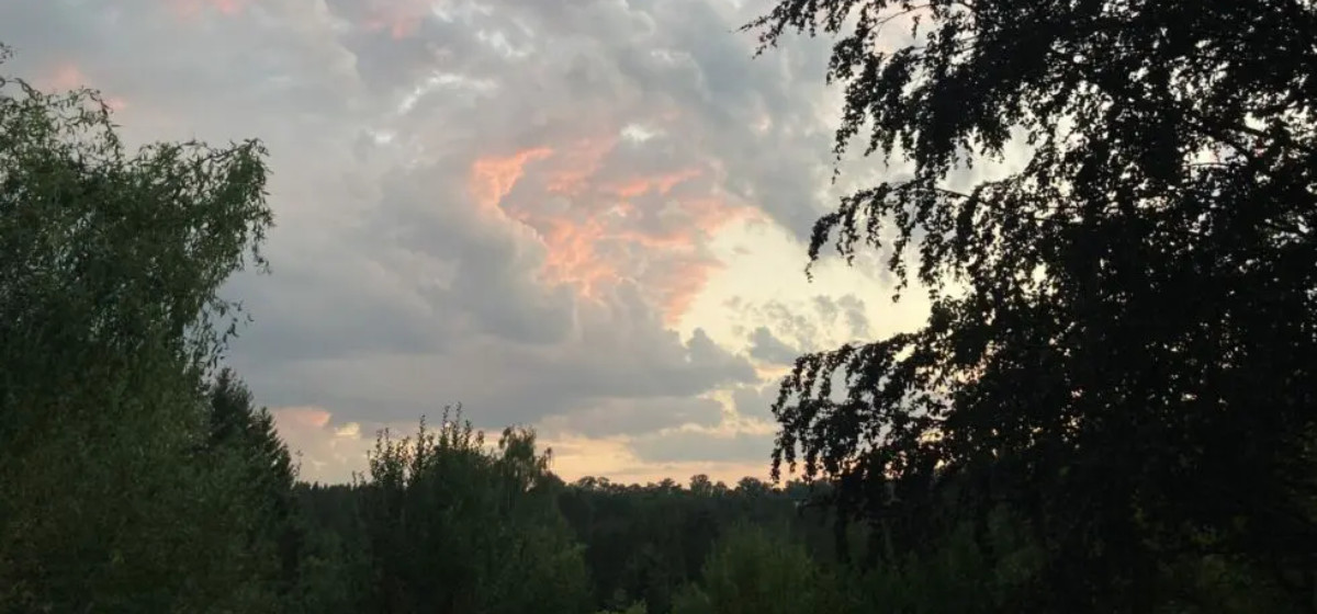 Gutes Neues Jahr Abendhimmel mit Wolken